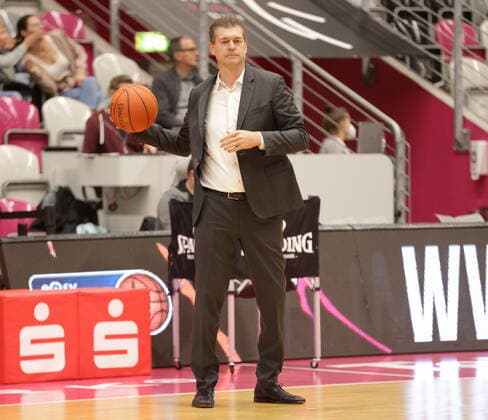 Telekom Baskets Bonn vs Co coach Klaus Perwas Fraport Skyliners Frankfurt easyCredit BBL 1 Bundesliga , season 2021 2022 , main round 4 matchday