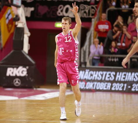 Skyler Bowlin Telekom Baskets Bonn vs Fraport Skyliners Frankfurt easyCredit BBL 1 Bundesliga , Season 2021 2022 , Hauptrunde 4 Spieltag