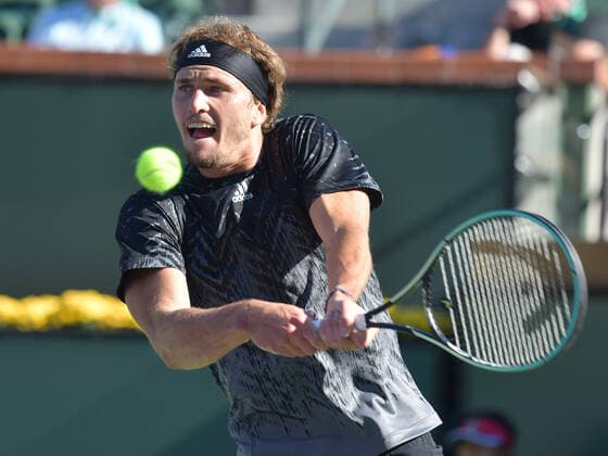 INDIAN WELLS, CA - OCTOBER 15: Alexander Zverev (GER) hitting a backhand during his quarterfinal match at the BNP Paribas Open on October 15, 2021, at the Indian Wells Tennis Garden in Indian Wells, CA. (Photo by Cynthia Lum Icon Sportswire)F TENNIS: OCT 15 BNP Paribas Open Icon2502110151271
