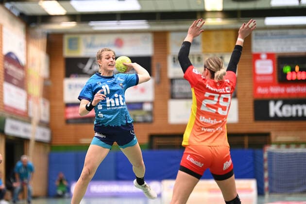 Handball I Women I Season 2021 2022 I 1 HBF I 5 Matchday I Buxtehuder SV HSG Bensheim Auerbach I 16 10 2021 Throw by Isabelle Doelle 11, Buxtehuder Sportverein Copyright: xBEAUTIFULxSPORTS Schlikisx