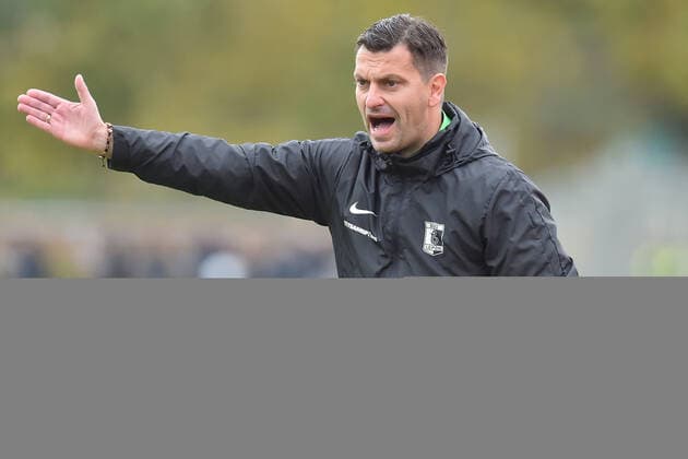 Football Regionalliga Nordost Tennis Borussia Berlin BSG Chemie Leipzig on 16 10 2021 at Mommsenstadion in Berlin Coach Miroslav Jagatic Leipzig gives loud instructions MT
