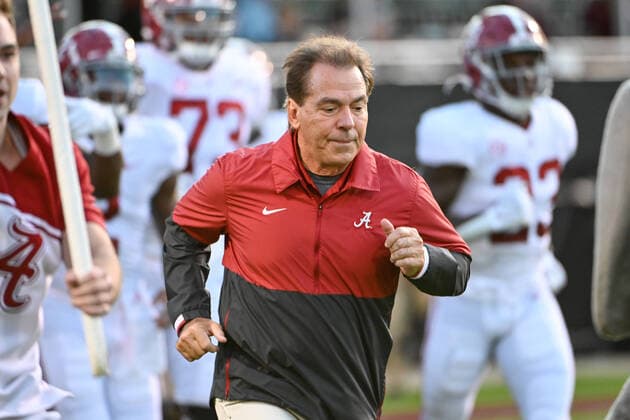 October 16, 2021: Alabama Crimson Tide head coach Nick Saban leads his team onto the field before the NCAA, College League, USA football game between the Alabama Crimson Tide and the Mississippi State Bulldogs at Davis Wade Stadium in Starkville, MS. ( : CSM) Starkville USA - ZUMAc04_ 20211016_zaf_c04_703 Copyright: xKevinxLangleyx