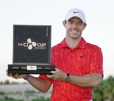 Bilder des Jahres 2021, Sport 10 Oktober Sport Themen der Woche KW41 Sport Bilder des Tages Golf: CJ Cup Rory McIlroy of Northern Ireland celebrates after winning the CJ Cup golf tournament at the Summit Club in Las Vegas, Nevada, on Oct. 17, 2021.  A14AA0000912605P