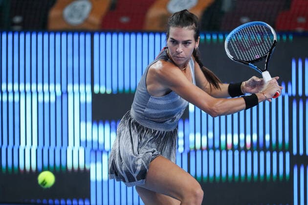 MOSCOW, RUSSIA - OCTOBER 18, 2021: Australia s Ajla Tomljanovic struggles in her VTB Kremlin Cup 2021 tennis match against Russia s Lyudmila Samsonova at the Krylatskoye Ice Palace. Mikhail Tereshchenko TASS  TS114868