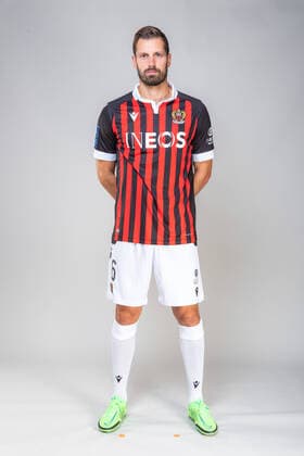 SCHNEIDERLIN Morgan FOOTBALL : Presentation - OGC Nice - Photo Officielle -18 10 2021 Panoramic Panoramic 