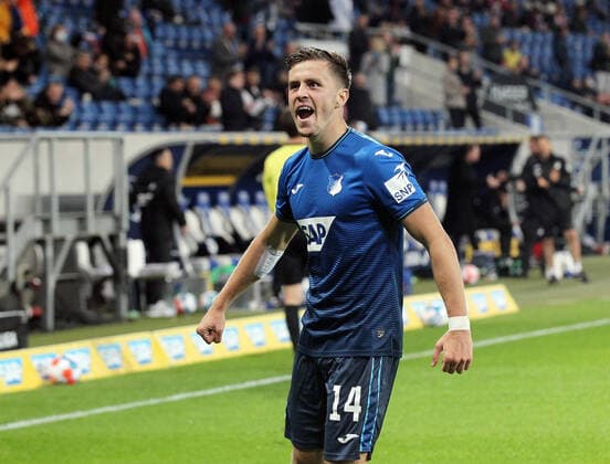 Goal celebrations 3 0 Hoffenheim, scorer Christoph Baumgartner Hoffenh Sport Fussball LIGA season 21 22 TSG 1899 Hoffenheim 1 FC Köln , 8 matchday, 25 09 2021