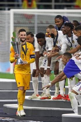 SQUADRA, JULES KOUNDE, AURELIEN TCHOUAMENI, KARIM BENZEMA, MIKE MAIGNAN, PAUL POGBA, HUGO LLORIS, Francia, UEFA Nations League Finals Italy 2021, Finale, Spain vs France 1-2, Milano UEFA NATIONS LEAGUE FINALS ITALIA 2021 FINALE SPAGNA-FRANCIA 1-2