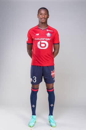 EMBALO DJALO Tiago FOOTBALL : Presentation - Lille - Photo Officielle -18 10 2021 Panoramic Panoramic 