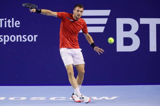 VTB Kremlin Cup 2021 International Tennis Tournament Pedro Martinez of Spain returns the ball to Guido Pella of Argentina during the men s singles Round of 32 tennis match of the ATP, Tennis Herren 250 VTB Kremlin Cup 2021 International Tennis Tournament at the Luzhniki Palace of Sports on October 19, 2021 in Moscow, Russia. Moscow Russia  Copyright: xMikexKireevx kireev-notitle211019_npCmP