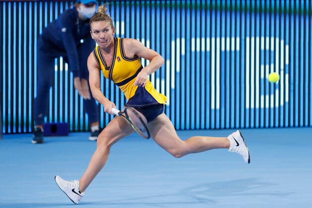 VTB Kremlin Cup 2021 International Tennis Tournament Simona Halep of Romania returns the ball to Anastasia Potapova of Russia during the women s singles Round of 32 tennis match of the WTA, Tennis Damen 500 VTB Kremlin Cup 2021 International Tennis Tournament at the Irina Viner-Usmanova Gymnastics Palace on October 19, 2021 in Moscow, Russia. Moscow Russia  Copyright: xMikexKireevx kireev-notitle211019_npPr9