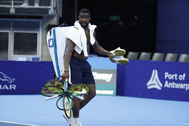 ANTWERPEN, BELGIUM - OCTOBER 19 : TIAFOE Frances (USA) v MURRAY Andy (GBR) during the ATP, Tennis Herren 250 European Open Antwerp on October 19, 2021 in Antwerpen, Belgium, 19 10 2021 ( TIAFOE Frances (USA) v MURRAY Andy (GBR) - European Open Antwerp PhotoNews Panoramic 