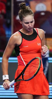 MOSCOW, RUSSIA - OCTOBER 19, 2021: Russia s Veronika Kudermetova in action in her singles Round of 32 tennis match against Russia s Oksana Selekhmeteva at the VTB Kremlin Cup 2021 at the Luzhniki Palace of Sports. Mikhail Tereshchenko TASS  TS114CF2