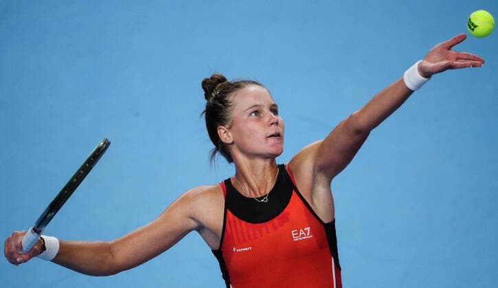 MOSCOW, RUSSIA - OCTOBER 19, 2021: Russia s Veronika Kudermetova in action in her singles Round of 32 tennis match against Russia s Oksana Selekhmeteva at the VTB Kremlin Cup 2021 at the Luzhniki Palace of Sports. Mikhail Tereshchenko TASS  TS114CF6