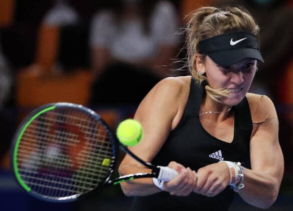MOSCOW, RUSSIA - OCTOBER 19, 2021: Russia s Oksana Selekhmeteva in action in her singles Round of 32 tennis match against Russia s Veronika Kudermetova at the VTB Kremlin Cup 2021 at the Luzhniki Palace of Sports. Mikhail Tereshchenko TASS  TS114CFC