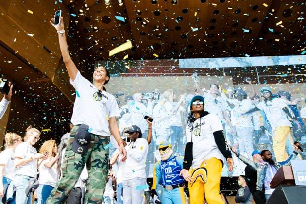 Basketball, WNBA, Chicago Sky celebrate championship