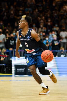 T J Shorts Merlins Crailsheim on the ball, GER, HAKRO Merlins Crailsheim vs Tsmoki Minsk, 20 10 2021, FIBA Europe Cup, 2 match day, season 2021 2022 GER, HAKRO Merlins Crailsheim vs Tsmoki Minsk, 20 10 2021, FIBA Europe Cup, 2 match day, season 2021 2022 Crailsheim Copyright: xEibner MichaelxMemmlerx EP_MMR