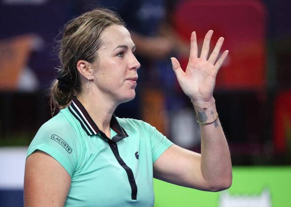 MOSCOW, RUSSIA - OCTOBER 20, 2021: Russia s Anastasia Pavlyuchenkova waves after her womenâ€™s singles Round 2 tennis match against Pera of the United States at the VTB Kremlin Cup 2021 at the Luzhniki Sports Palace. Mikhail Tereshchenko TASS  TS114FAF