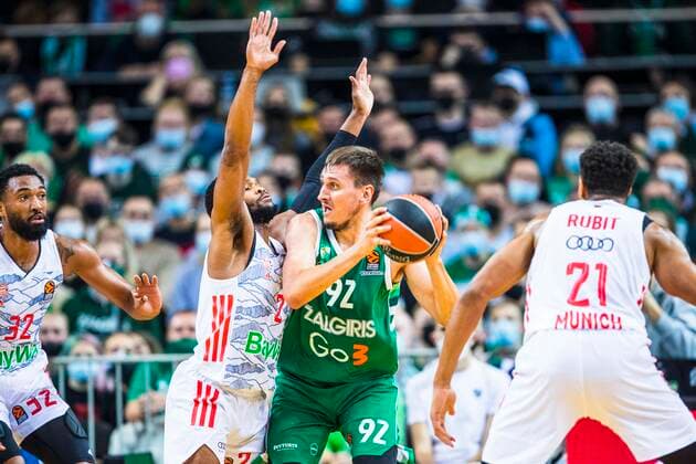 2021-10-21 Kaunas Lithuania. Zalgiris Kaunas plays vs Bayern Munich Euroleague basketball game in Kaunas arena on Thursday 21 of October 2021. KKF20211021_3917  Copyright: xKarolisxKavolelisx Euroleague basketball sport