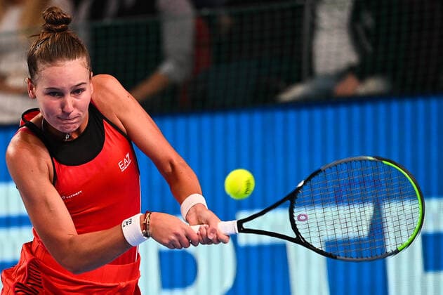 6677720 21.10.2021 Russia s Veronika Kudermetova returns a shot during the women s singles second round tennis match against Romania s Simona Halep at the Kremlin Cup, in Moscow, Russia. Vladimir Astapkovich Sputnik Russia Tennis Kremlin Cup  7779b5a399e10626