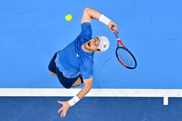Sport Bilder des Tages British Andy Murray pictured in action during a singles match between British Murray and Argentinian Schwartzman, in the 1 8 finals of the European Open Tennis ATP, Tennis Herren tournament, in Antwerp, Thursday 21 October 2021. DIRKxWAEM  x3119812x