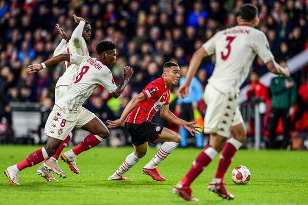 EINDHOVEN Carlos Vinicius of PSV Eindhoven during the UEFA Europa League match between PSV Eindhoven and AS Monaco at Phillips Stadium on October 21, 2021 in Eindhoven, Netherlands ANP OLAF KRAAK UEFA Europa League 2021 2022 xVIxANPxSportx xxANPxIVx 439504022