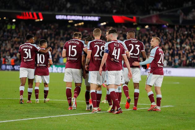 West Ham United v KRC Genk UEFA Europa League Craig Dawson of West Ham United celebrates scoring his sides 1st goal during the UEFA Europa League Group H match at the London Stadium, Stratford Content Not Available For UK Newspapers Copyright: xPaulxChestertonx FIL-16007-0030