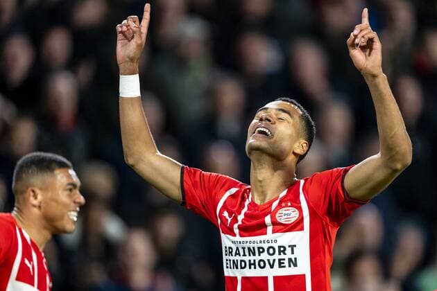 EINDHOVEN, Netherlands, 21-10-2021, football, Philips stadium, Europa League, season 2021 2022, during the match PSV - Monaco, PSV player Cody Gakpo scores the 1-1 and celebrating the goal PSV - Monaco  x13998778x Copyright: