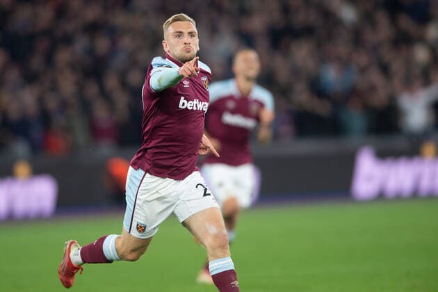 Jarrod Bowen of West Ham United celebrates scoring his goal orduring the UEFA Europa League match between West Ham United and KRC Genk at the London Stadium, Queen Elizabeth Olympic Park , London, England on 21 October 2021. Copyright: xSalvioxCalabresex 29580031