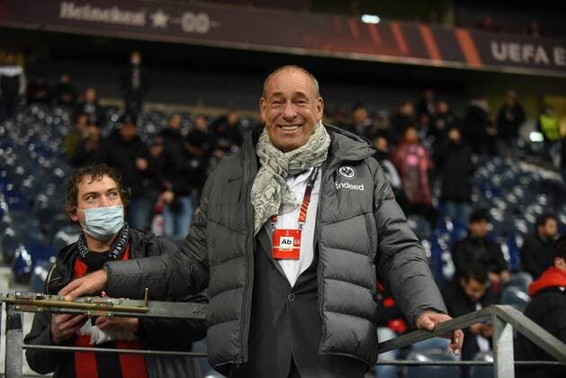 21 10 2021 Frankfurt am Main, Deutsche Bank Park Football, UEFA Europa League Eintracht Frankfurt Olympiakos Piraeus Eintracht Frankfurt President Peter Fischer emspor, DFL regulations prohibit any use of photographs as image sequences and or quasi video