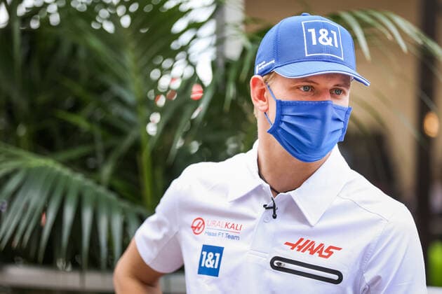 SCHUMACHER Mick (ger), Haas F1 Team VF-21 Ferrari, portrait during the Formula 1 Aramco United States Grand Prix 2021, 17th round of the 2021 FIA Formula One World Championship, WM, Weltmeisterschaft from October 21 to 24, 2021 on the Circuit of the Americas, in Austin, Texas, United States of American - F1 - UNITED STATES GRAND PRIX 2021 DPPI Panoramic  00121035_AV6_5663