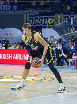 15th October 2021; Wizink Center; Madrid, Spain; Turkish Airlines Euroleague Basketball , Real Madrid versus Fenerbahce Beko Istanbul; Jan Vesely (Fenerbahce Beko Istanbul) & xa0;in action  ActionPlus12332456 AgenciaLOF