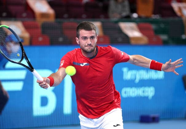 MOSCOW, RUSSIA - OCTOBER 22, 2021: Spain s Pedro Martinez in action in his menâ€™s singles quarterfinal tennis match against Croatiaâ€™s Marin Cilic at the VTB Kremlin Cup 2021 at Irina Viner-Usmanova Rhythmic gymnastics, Rhythmische Sportgymnastik, RSG Center. Mikhail Tereshchenko TASS  TS1153CF