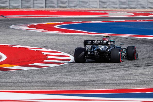 77 BOTTAS Valtteri (fin), Mercedes AMG F1 GP W12 E Performance, action during the Formula 1 Aramco United States Grand Prix 2021, 17th round of the 2021 FIA Formula One World Championship, WM, Weltmeisterschaft from October 21 to 24, 2021 on the Circuit of the Americas, in Austin, Texas, United States of American - F1 - UNITED STATES GRAND PRIX 2021 DPPI Panoramic  00121035__V2_7304.JPG_