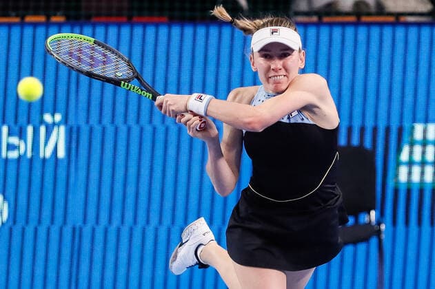 VTB Kremlin Cup 2021 International Tennis Tournament Ekaterina Alexandrova of Russia returns the ball to Maria Sakkari of Greece during the women s singles semifinal tennis match of the WTA, Tennis Damen 500 VTB Kremlin Cup 2021 International Tennis Tournament at the Irina Viner-Usmanova Gymnastics Palace on October 23, 2021 in Moscow, Russia. Moscow Russia  Copyright: xMikexKireevx kireev-notitle211023_npjFM