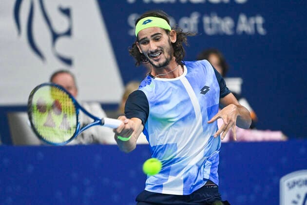 South African Lloyd Harris pictured in action during a singles match between Italian Sinner and South African Harris, in the semi finals of the European Open Tennis ATP, Tennis Herren tournament, in Antwerp, Saturday 23 October 2021. LAURIExDIEFFEMBACQ  x3121694x