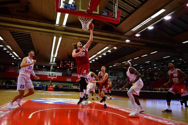 23 10 2021, xbrx, Basketball BBL Bundesliga, Giessen 46ers SYNTAINICS MBC emspor, v l basket, Bryant, John 54 Giessen 46ers Giessen.