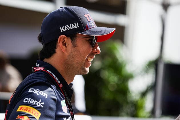 PEREZ Sergio (mex), Red Bull Racing Honda RB16B, portrait during the Formula 1 Aramco United States Grand Prix 2021, 17th round of the 2021 FIA Formula One World Championship, WM, Weltmeisterschaft from October 21 to 24, 2021 on the Circuit of the Americas, in Austin, Texas, United States of American - F1 - UNITED STATES GRAND PRIX 2021 DPPI Panoramic  00121035_AV6_6930