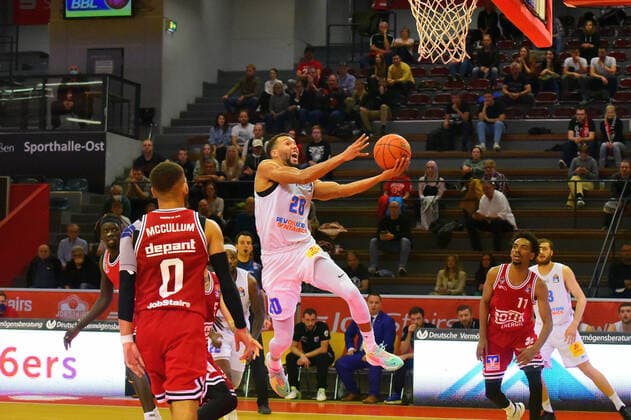 middle, Jamel Morris Syntainics MBC GER, Basketball BBL, JobStairs Giessen 46ers vs Syntainics MBC 23 10 2021 Giessen Copyright: xEibnerxPressefotox xRalphxLehmbergx