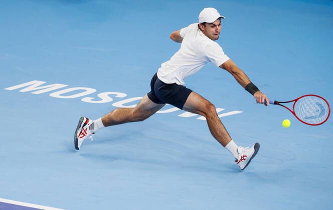 VTB Kremlin Cup 2021 International Tennis Tournament Aslan Karatsev of Russia returns the ball to Karen Khachanov of Russia during the men s singles semifinal tennis match of the ATP, Tennis Herren 250 VTB Kremlin Cup 2021 International Tennis Tournament at the Irina Viner-Usmanova Gymnastics Palace on October 23, 2021 in Moscow, Russia. Moscow Russia  Copyright: xMikexKireevx kireev-notitle211023_npCZJ