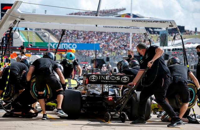 44 Lewis Hamilton GBR, Mercedes AMG Petronas F1 Team , F1 Grand Prix of USA at Circuit of The Americas on October 23, 2021 in Austin, United States of America Photo by HOCH ZWEI Austin United States of America