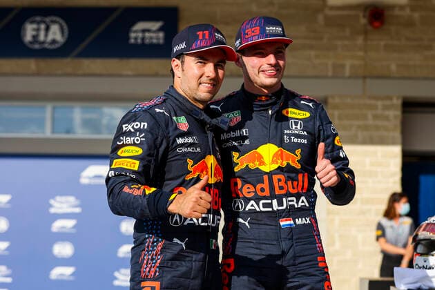 11 Sergio Perez MEX, Red Bull Racing , 33 Max Verstappen NED, Red Bull Racing , F1 Grand Prix of USA at Circuit of The Americas on October 23, 2021 in Austin, United States of America Photo by HOCH ZWEI Austin United States of America