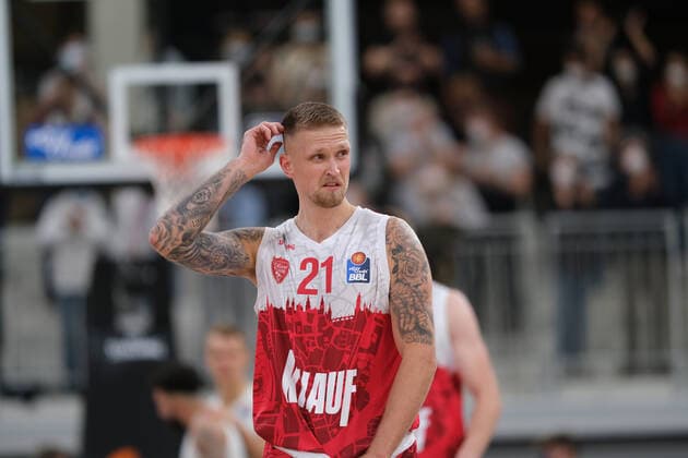 Aigars Skele s Oliver Wuerzburg, 21 after losing during the BBL match of MLP Academics Heidelberg vs s Oliver Wuerzburg in the 1 Basketball Bundesliga on 23 10 2021 MLP Academics Heidelberg vs s Oliver Wuerzburg, Basketball, Easycredit BBL, 23 10 2021 Heidelberg. Copyright: xEibner-Pressefotox xMichaelxBermelx