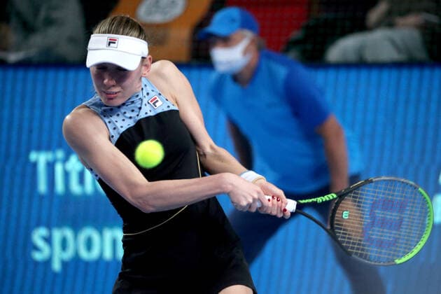 MOSCOW, RUSSIA - OCTOBER 24, 2021: Russia s Ekaterina Alexandrova returns the ball in her women s singles final match against Estonia s Anett Kontaveit at the VTB Kremlin Cup 2021 international tennis tournament at the Irina Viner-Usmanova Gymnastics Palace. Mikhail Tereshchenko TASS  TS115780