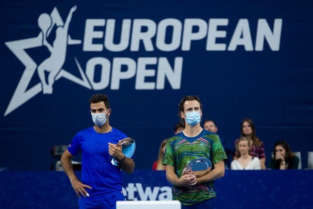 Dutch Jean-Julien Rojer and Dutch Wesley Koolhof pictured after a doubles men game between Dutch pair Koolhof - Rojer and French Mahut - Martin, the finals of the European Open Tennis ATP, Tennis Herren tournament, in Antwerp, Sunday 24 October 2021. KRISTOFxVANxACCOM  x3122783x