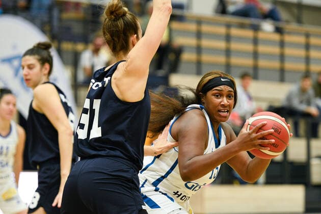Basketball, DBBL, Gisa Lions SV Halle - Capitol Bascats Duesseldorf