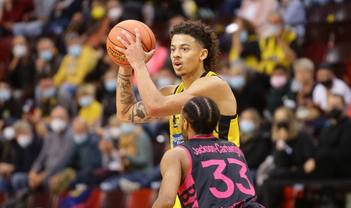 Ludwigsburg , Basketball easycredit BBL Bundesliga MHP Riesen Ludwigsburg vs Telekom Baskets Bonn , Jonah Radebaugh Riesen
