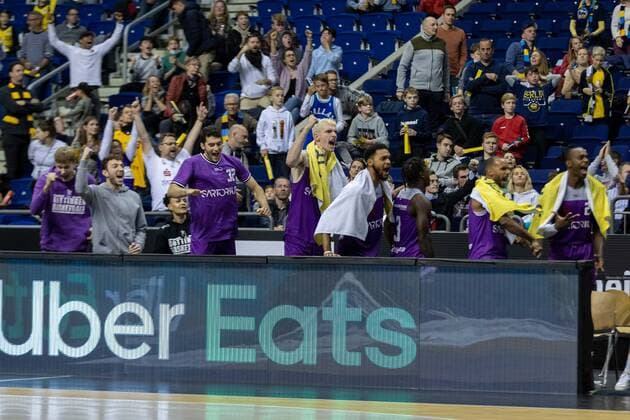 Basketball Berlin 24 10 2021 Season 2021 2022 1 Bundesliga easyCredit BBL BBL Alba Berlin BG Göttingen Jubel Göttingen