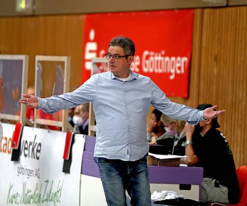 GSD zje123 Basketball Bundesliga Women Medical Instinct Violets BG74 GiroLive Panthers Osnabrück Göttingen coach Goran Lojo