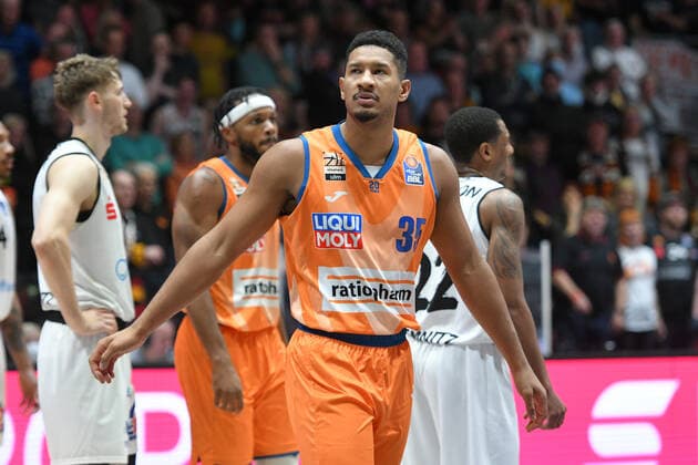 Karim Jallow Ratiopharm Ulm , Niners Chemnitz vs Ratiopharm Ulm, 24 10 2021, easycredit Basketball Bundesliga, GER, season 2021 2022 Niners Chemnitz vs Ratiopharm Ulm, 24 10 2021, easycredit Basketball Bundesliga, GER, season 2021 2022 Chemnitz. Copyright: xBertxHarzer xEibner-xPressefotox