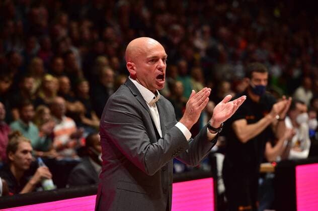 24 10 2021, easyCredit Basketball Bundesliga, BBL, 2021 2022 season, mens, Chemnitz Niners Ratiopharm Ulm, Copyright Seidel Trienitz Rodrigo Pastore Headcoach , Niners Chemnitz Chemnitz Fair Chemnitz Saxony Germany